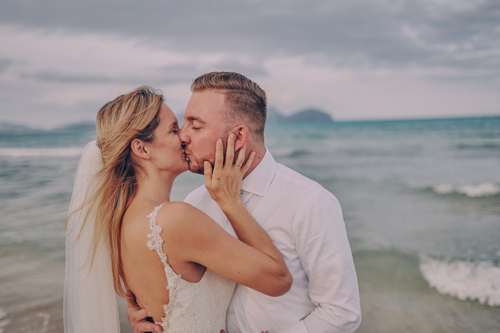 hochzeitsfotograf mallorca hochzeitsbilder am strand meer palma alcudia-5